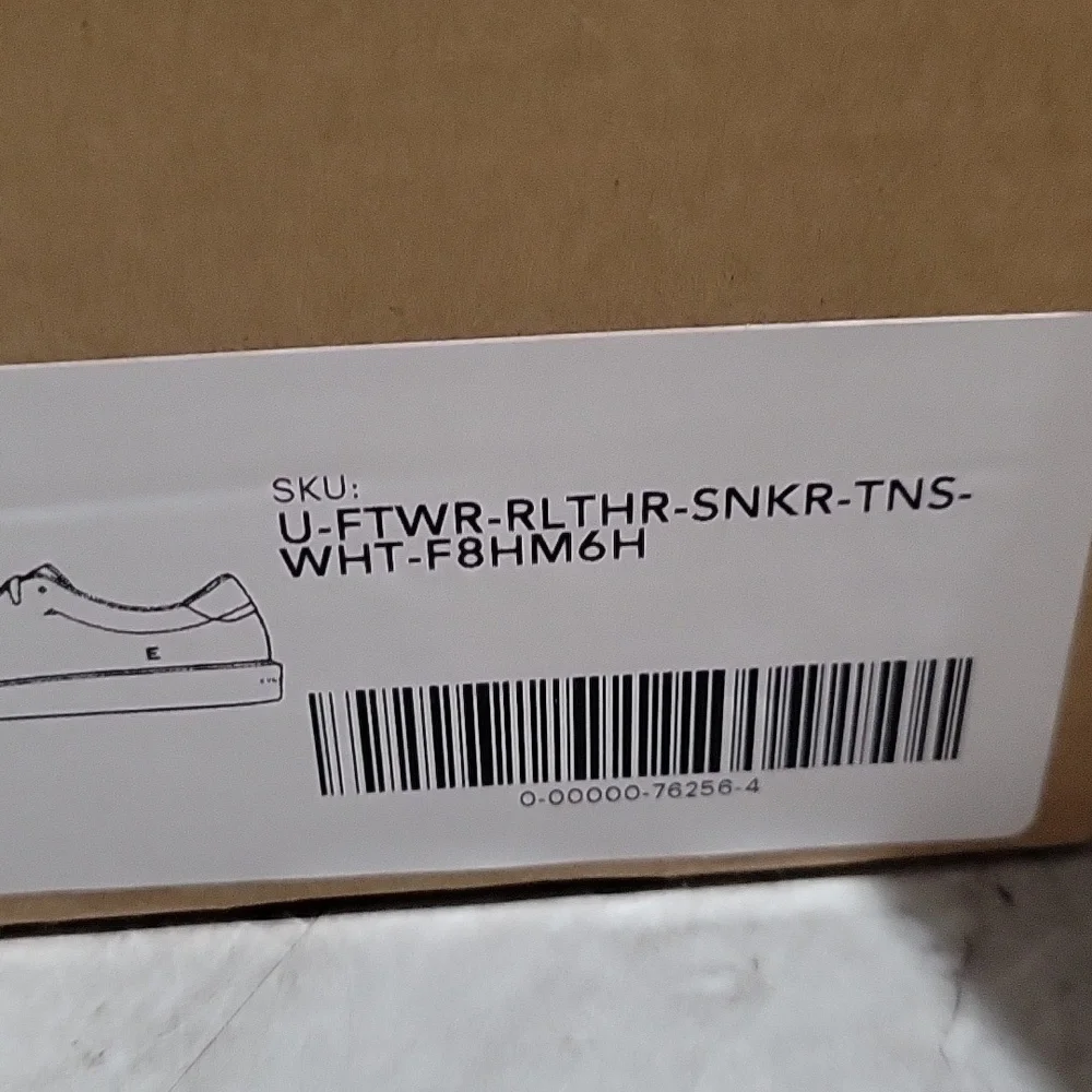 Everlane The ReLeather® Tennis Shoe Women’s Size 8.5 Men’s Size 6.5
